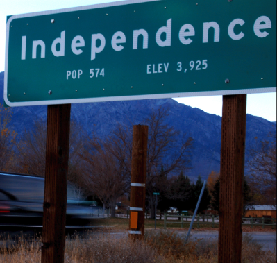 Road sign for the town of Independence